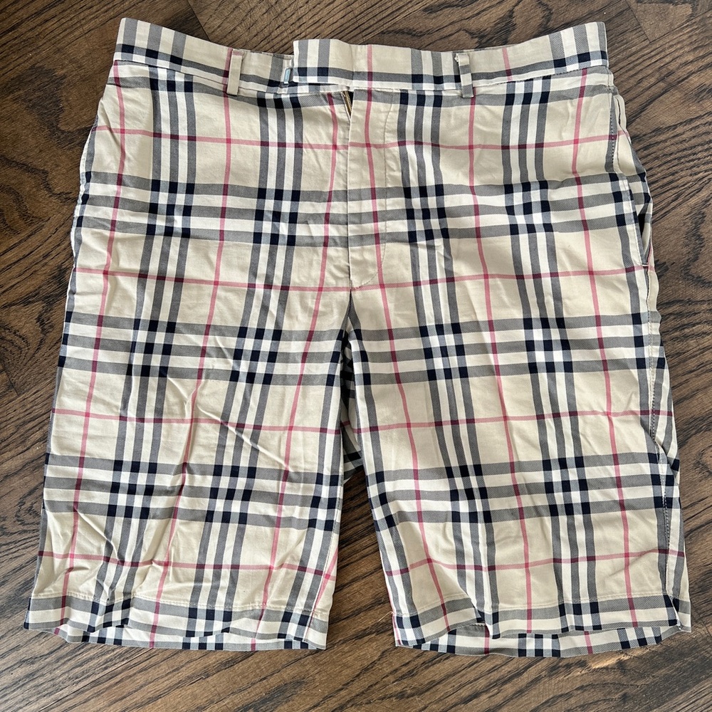 Men’s Burberry Check Shorts